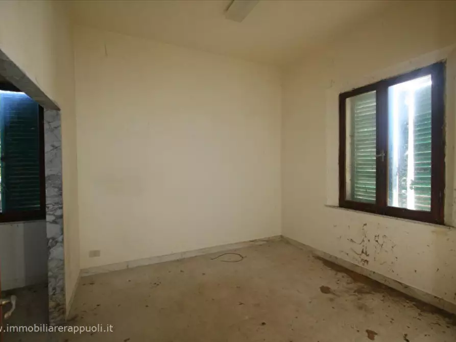 Immagine 5 di Casa indipendente in vendita  a Rapolano Terme