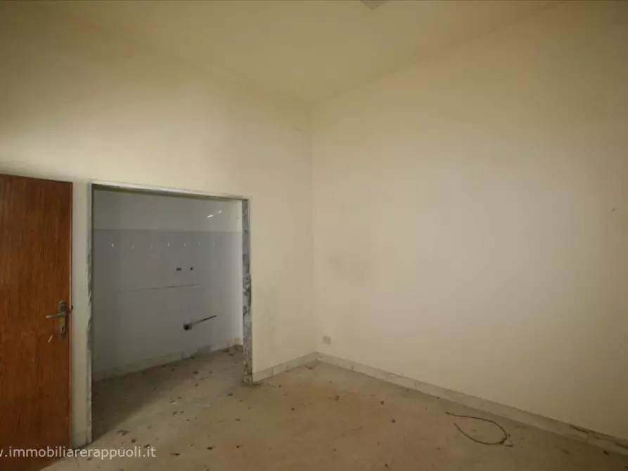 Immagine 6 di Casa indipendente in vendita  a Rapolano Terme