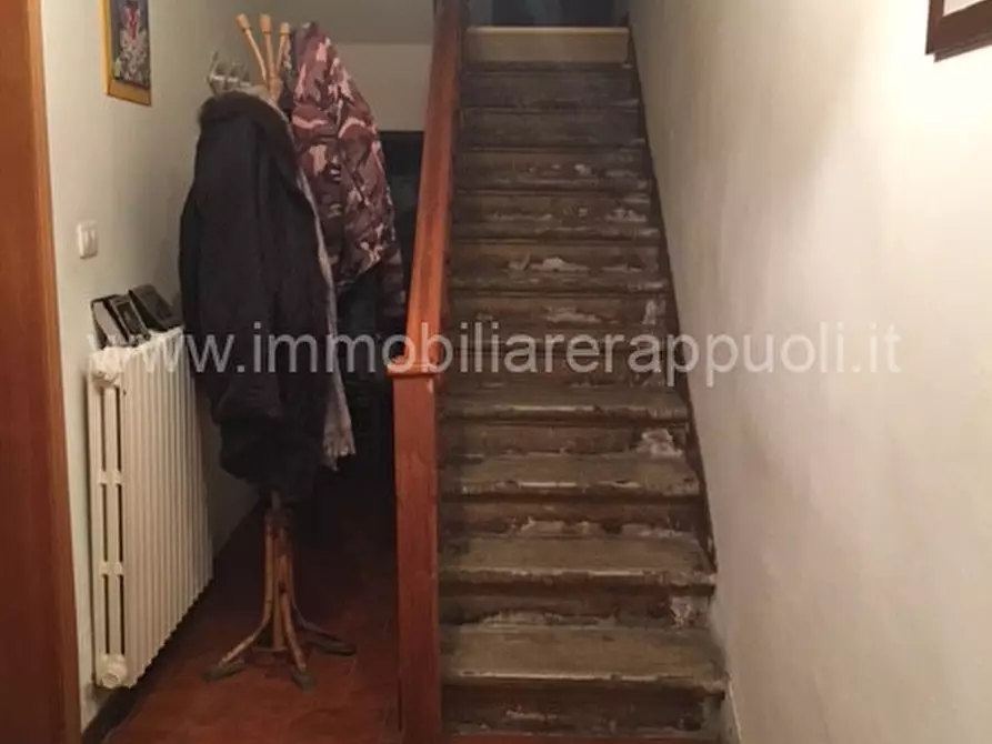 Immagine 2 di Casa indipendente in vendita  a Foiano Della Chiana