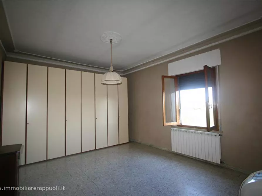 Immagine 6 di Casa indipendente in vendita  a Sinalunga