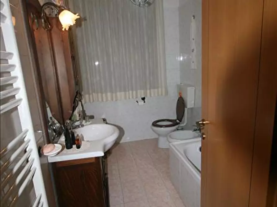 Immagine 11 di Villetta a schiera in vendita  a Torrita Di Siena