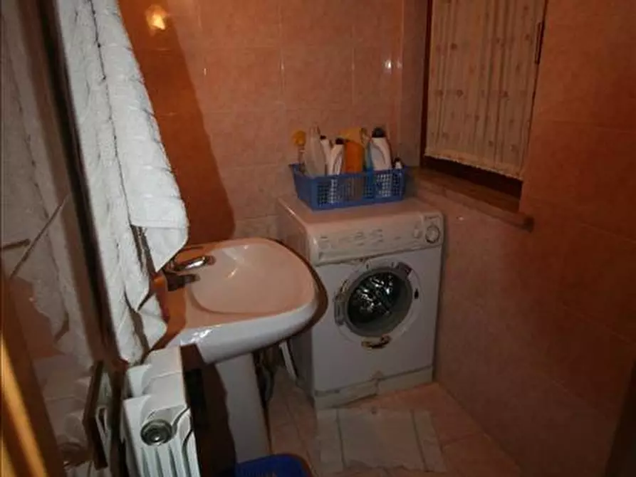 Immagine 14 di Villetta a schiera in vendita  a Torrita Di Siena