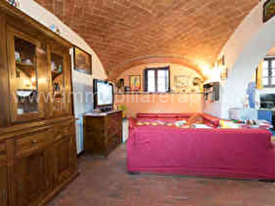 Immagine 10 di Rustico / casale in vendita  a Asciano