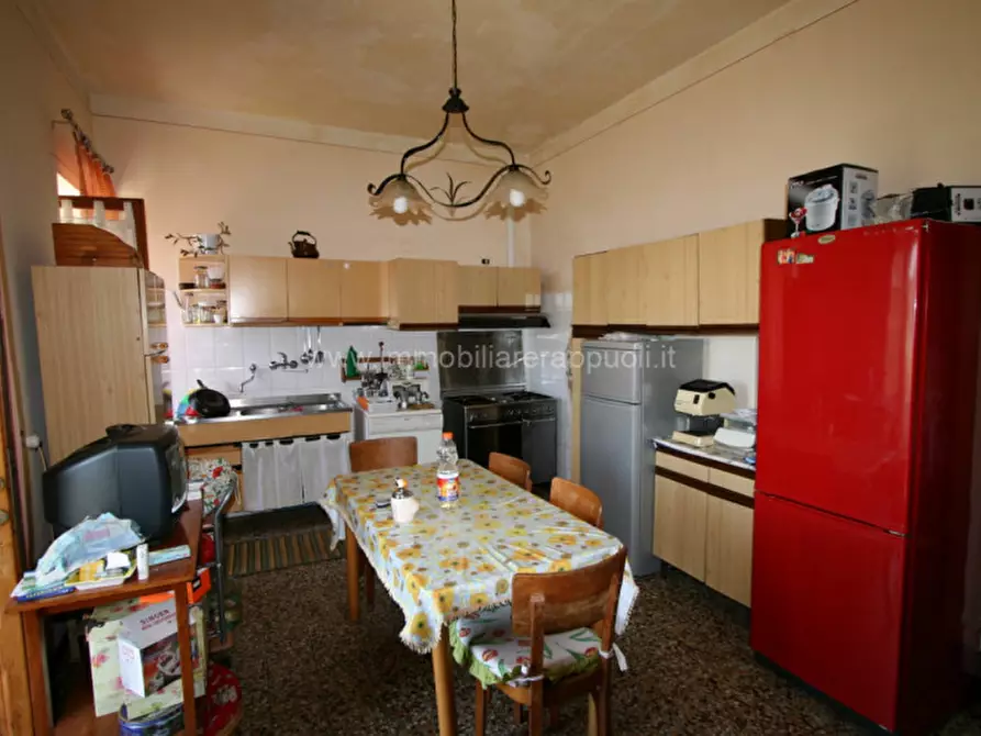 Immagine 2 di Villetta a schiera in vendita  a Sinalunga