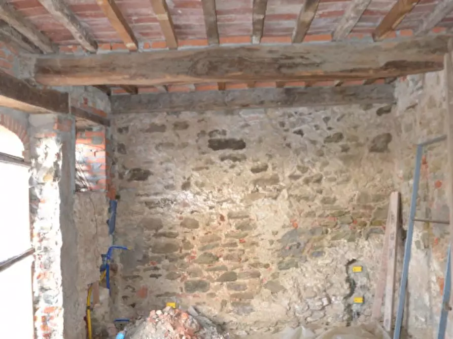 Immagine 8 di Casa indipendente in vendita  a Sinalunga
