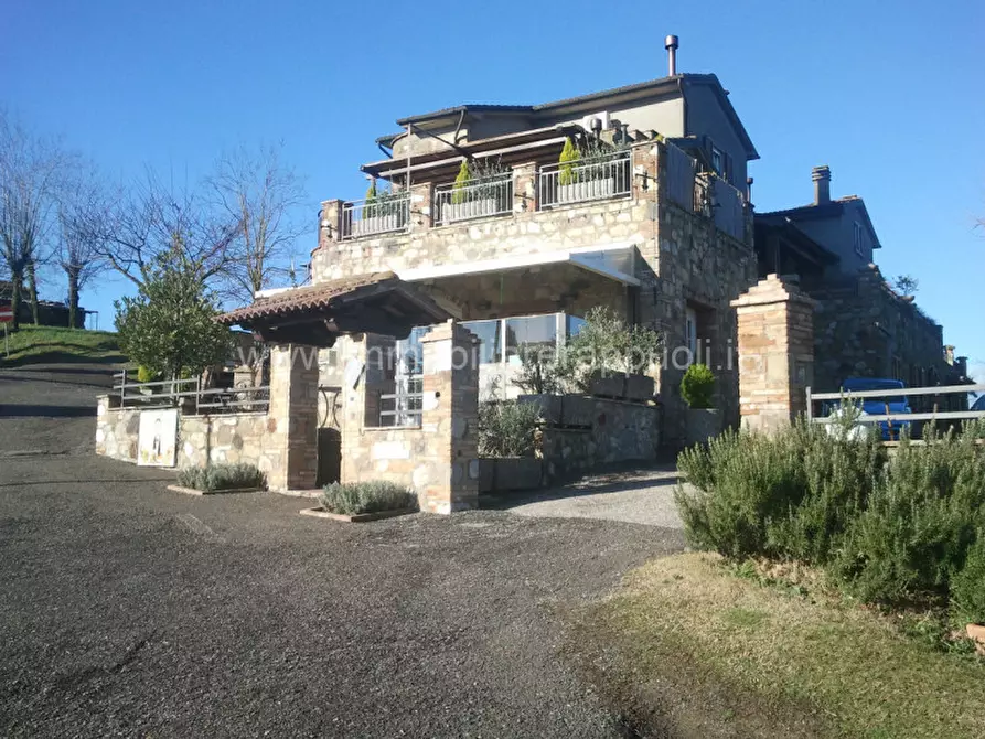 Immagine 6 di Rustico / casale in vendita  a Siena