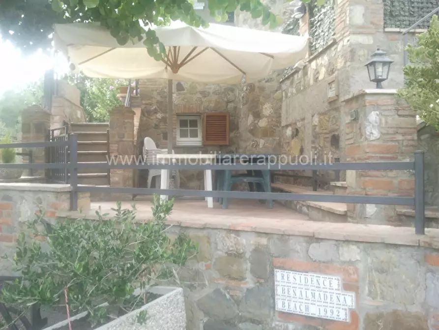 Immagine 14 di Rustico / casale in vendita  a Siena