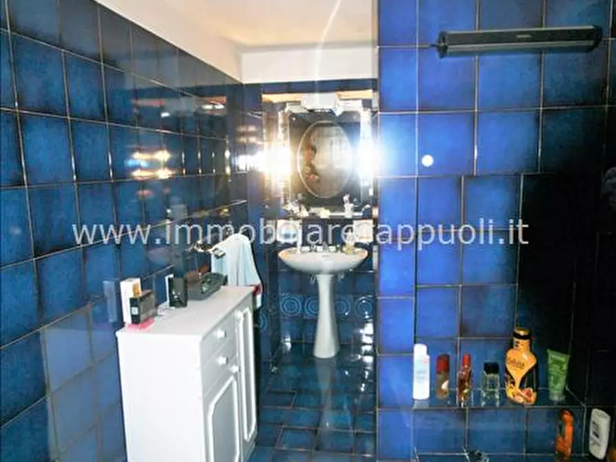 Immagine 11 di Appartamento in vendita  a Lucignano