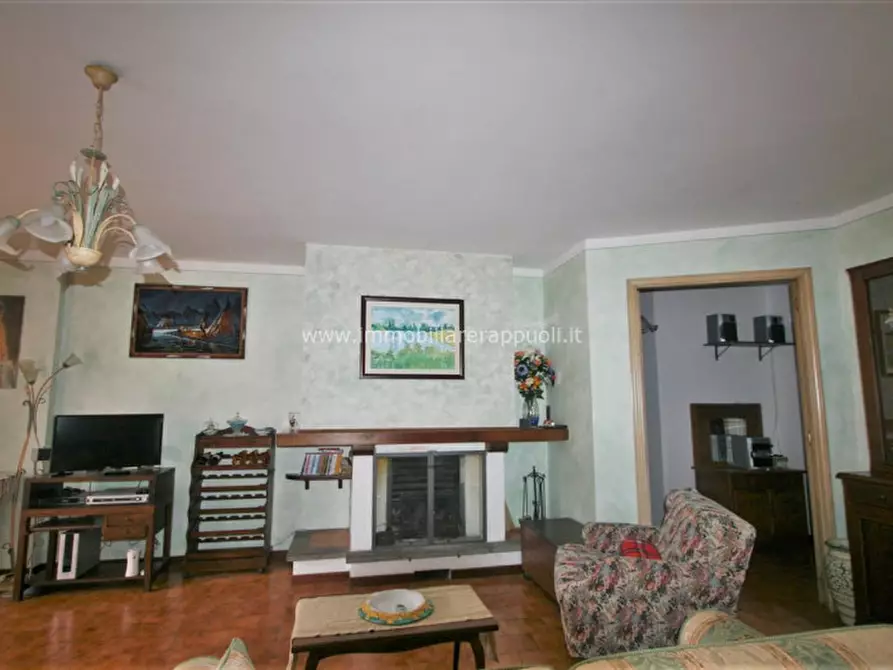 Immagine 3 di Appartamento in vendita  a Trequanda