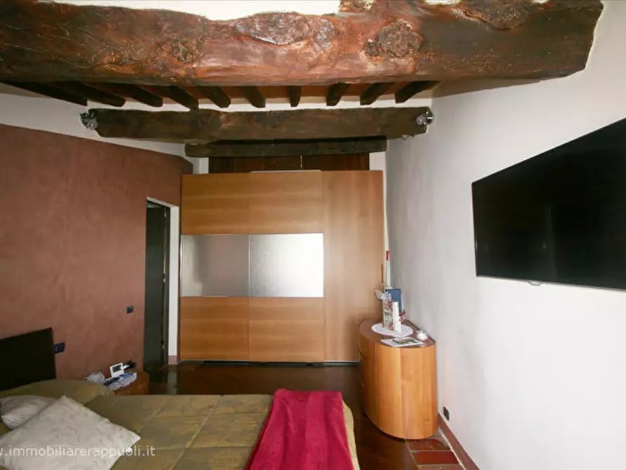 Immagine 8 di Casa indipendente in vendita  a Sinalunga