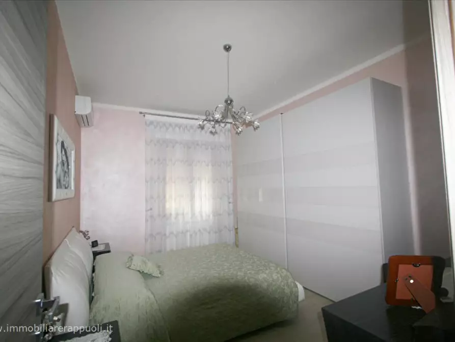 Immagine 10 di Appartamento in vendita  a Sinalunga