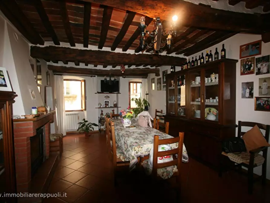 Immagine 16 di Casa indipendente in vendita  a Monte San Savino
