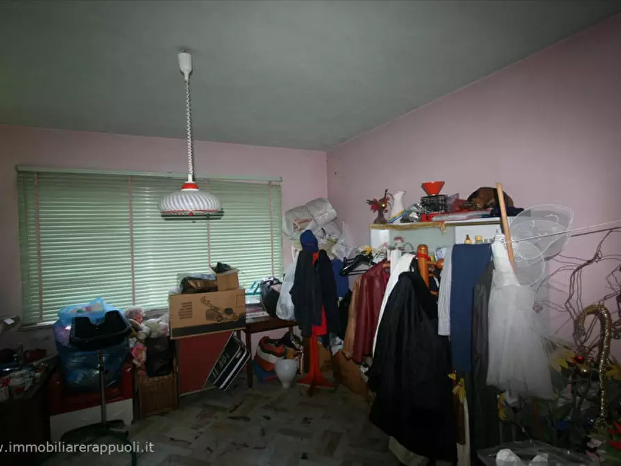 Immagine 21 di Casa indipendente in vendita  a Sinalunga