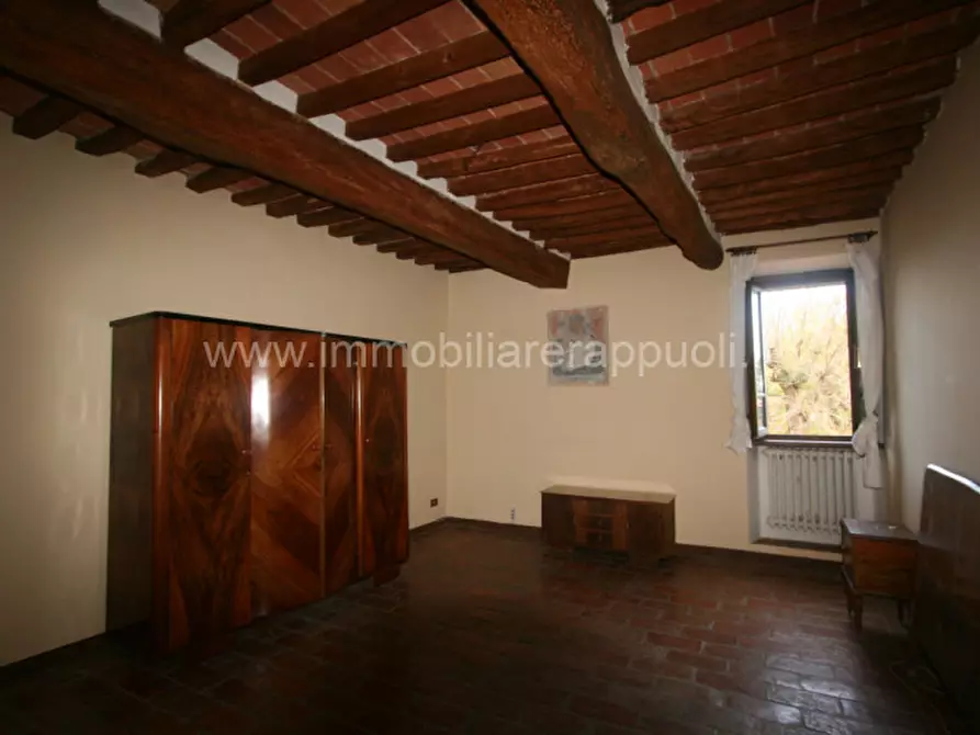 Immagine 16 di Rustico / casale in vendita  a Lucignano