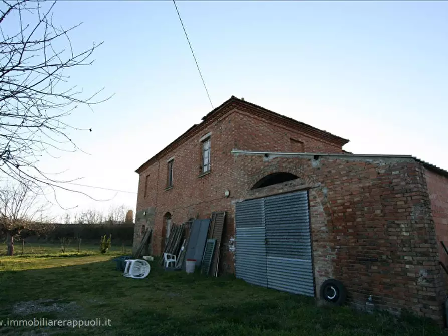 Immagine 13 di Rustico / casale in vendita  a Sinalunga