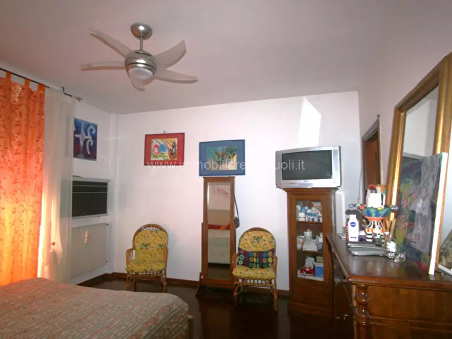 Immagine 5 di Appartamento in vendita  a Torrita Di Siena