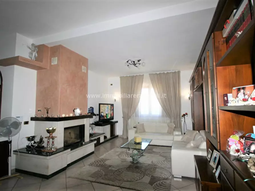 Immagine 6 di Appartamento in vendita  a Sinalunga