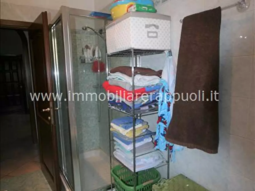 Immagine 15 di Appartamento in vendita  a Sinalunga