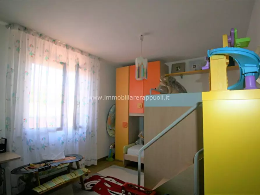 Immagine 19 di Appartamento in vendita  a Sinalunga