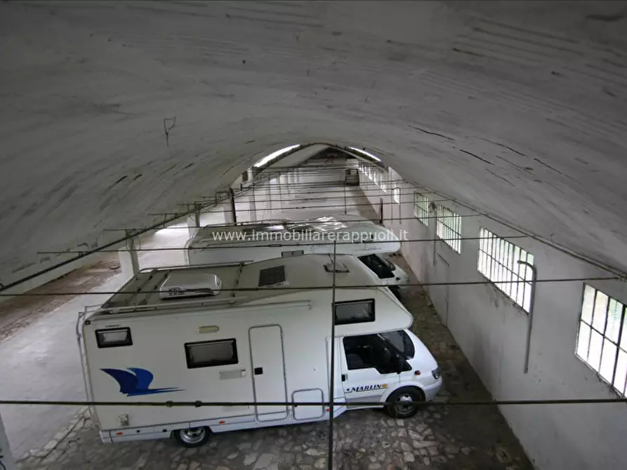 Immagine 6 di Capannone industriale in vendita  a Torrita Di Siena