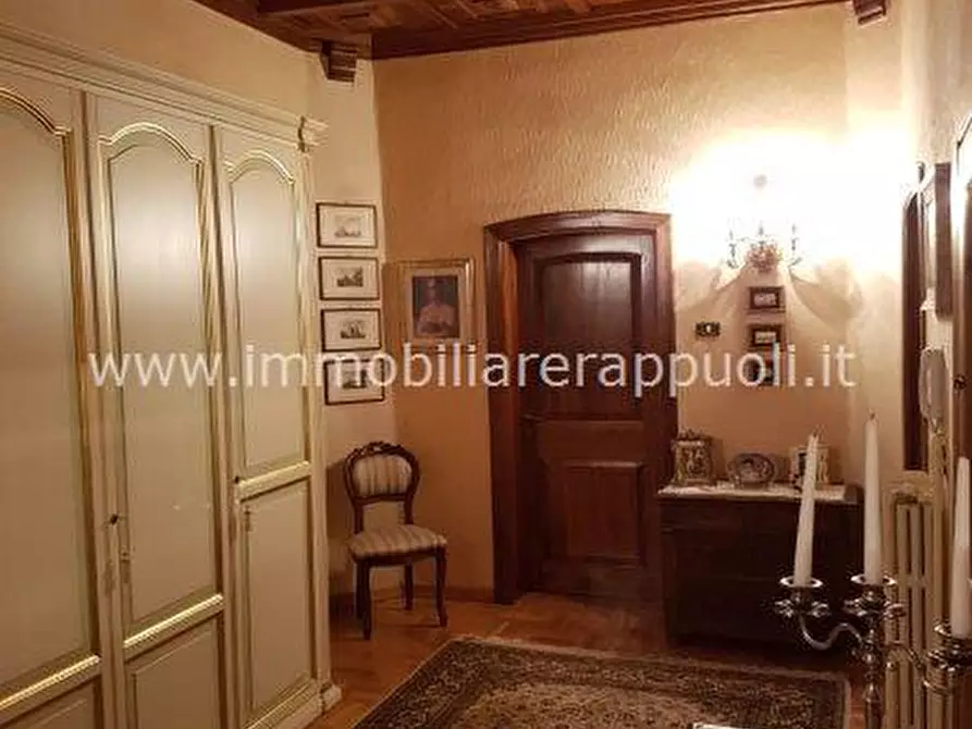 Immagine 20 di Villa in vendita  a Torrita Di Siena