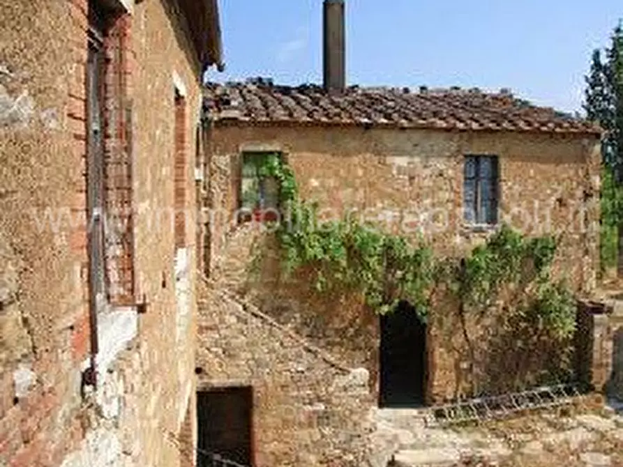 Immagine 3 di Rustico / casale in vendita  a Rapolano Terme