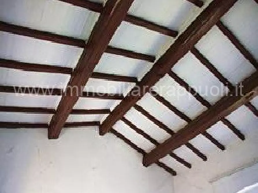 Immagine 10 di Rustico / casale in vendita  a Rapolano Terme