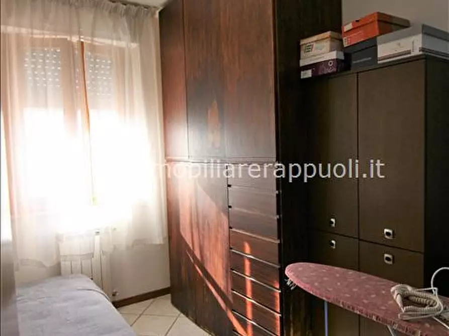 Immagine 4 di Villetta a schiera in vendita  a Sinalunga