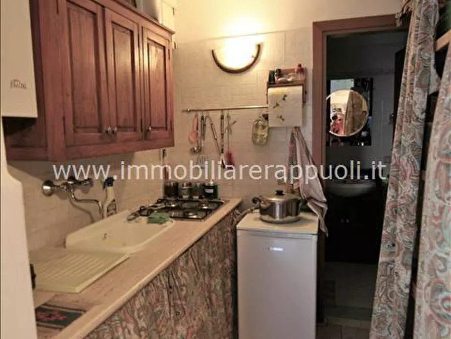 Immagine 8 di Villetta a schiera in vendita  a Sinalunga