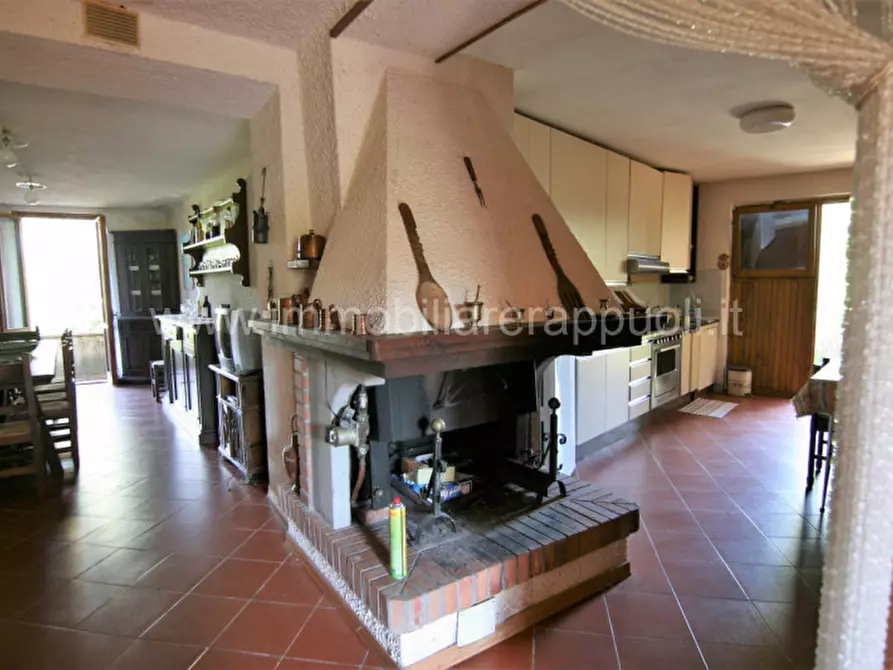 Immagine 22 di Rustico / casale in vendita  a Arezzo