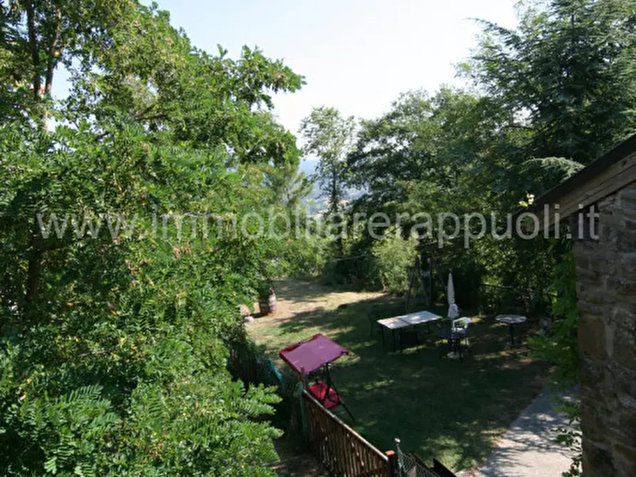 Immagine 43 di Rustico / casale in vendita  a Arezzo