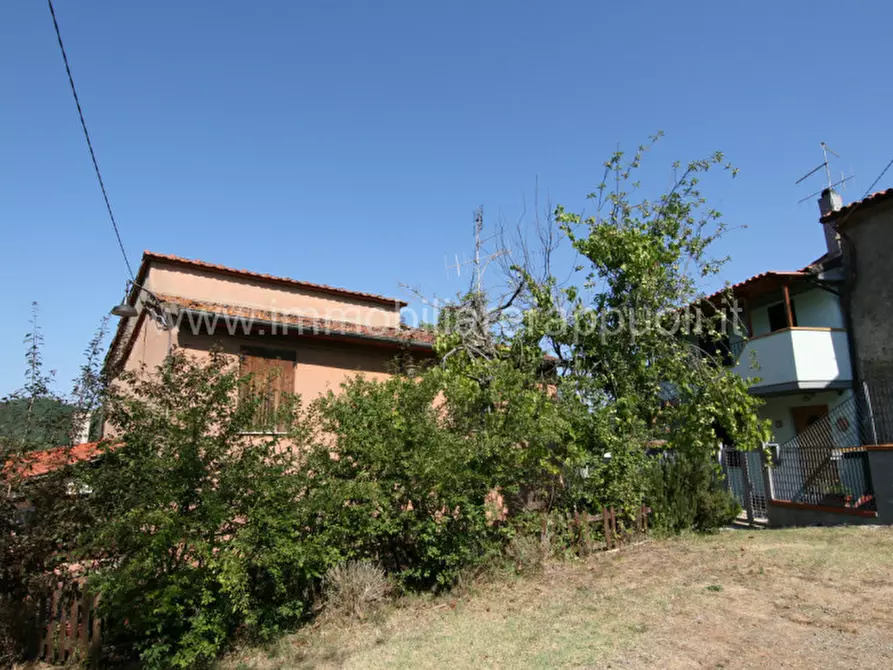 Immagine 55 di Rustico / casale in vendita  a Arezzo