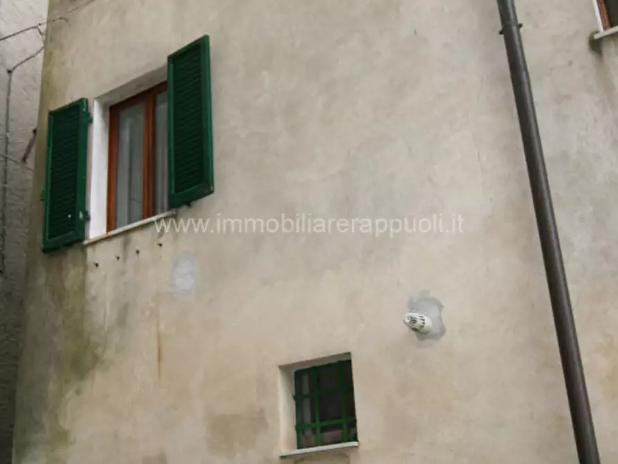 Immagine 16 di Appartamento in vendita  a Sinalunga