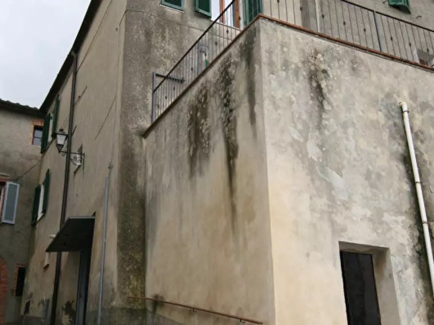 Immagine 19 di Appartamento in vendita  a Sinalunga