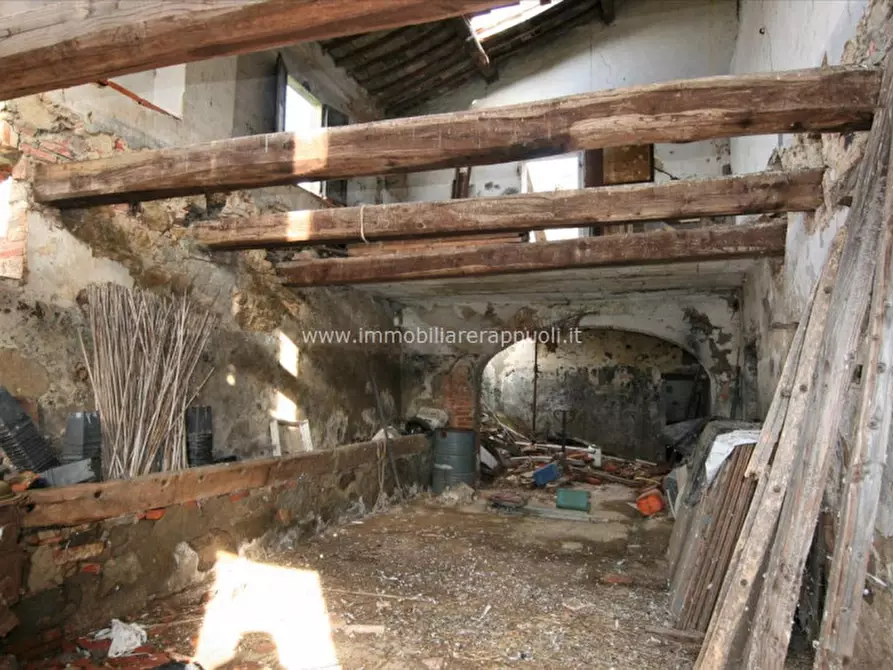 Immagine 7 di Rustico / casale in vendita  a Sinalunga