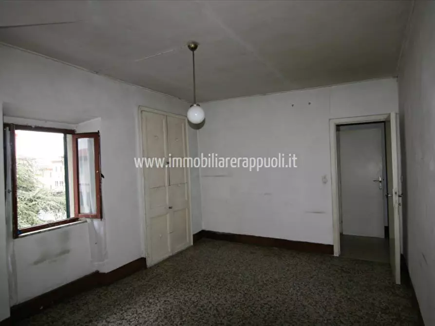 Immagine 6 di Appartamento in vendita  a Sinalunga