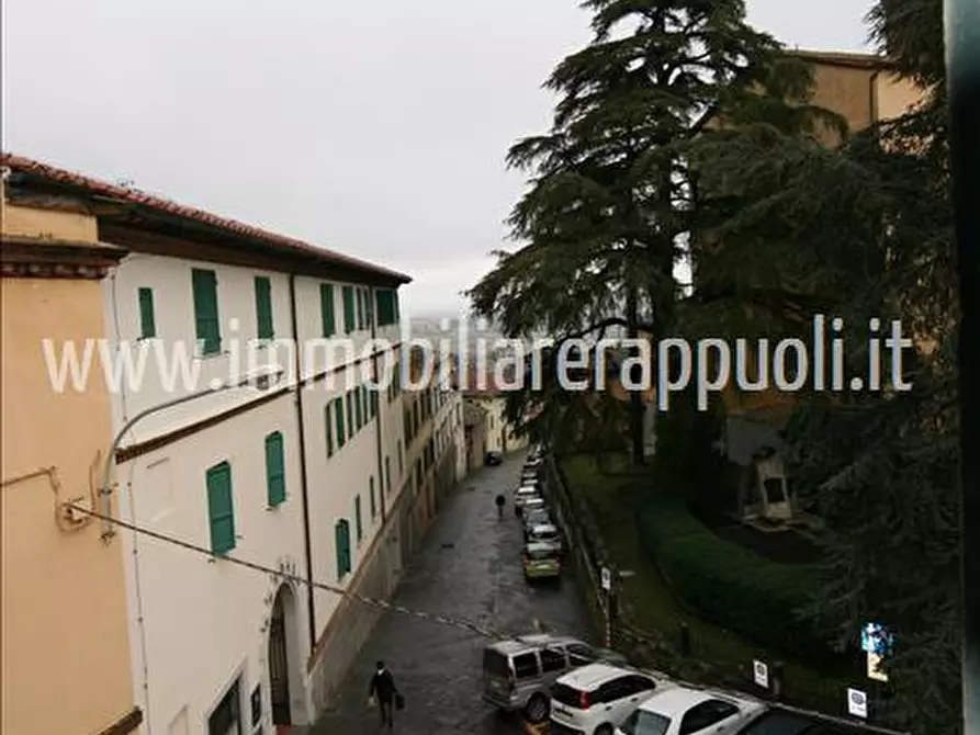 Immagine 7 di Appartamento in vendita  a Sinalunga