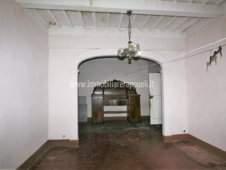 Immagine 12 di Appartamento in vendita  a Sinalunga