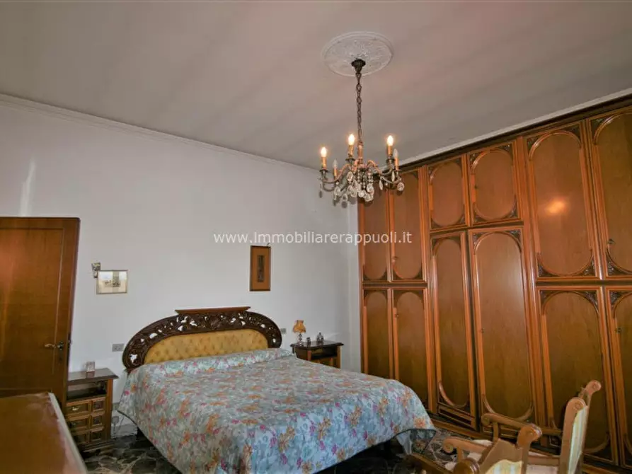 Immagine 7 di Casa indipendente in vendita  a Sinalunga