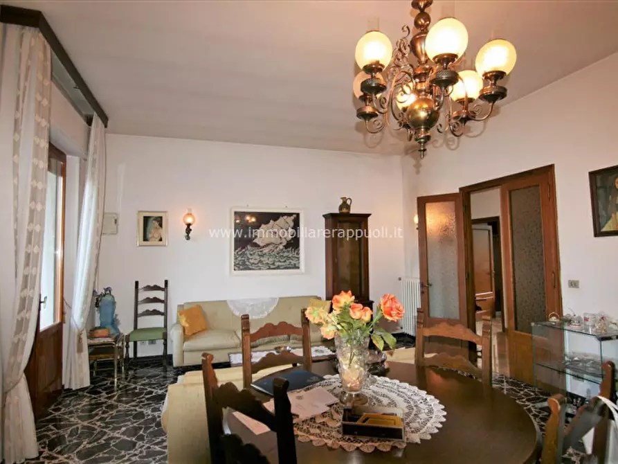 Immagine 14 di Casa indipendente in vendita  a Sinalunga