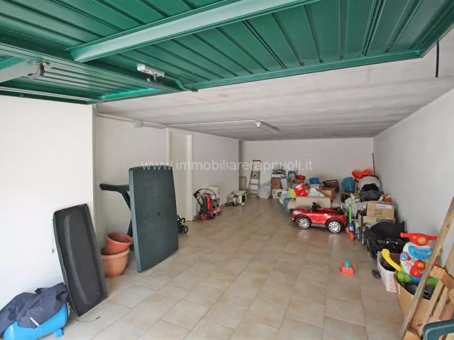 Immagine 7 di Villetta a schiera in vendita  a Montepulciano