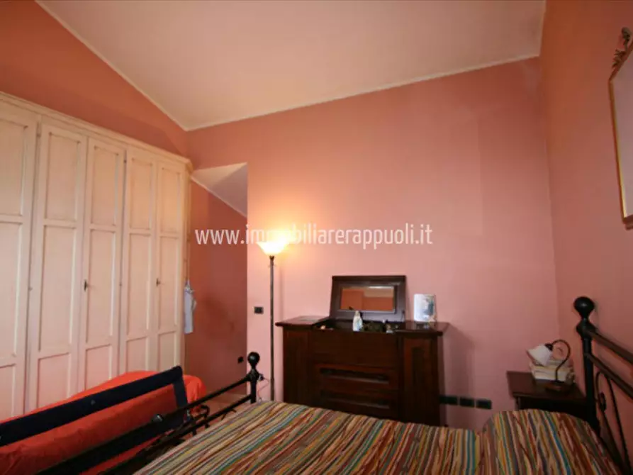 Immagine 7 di Villetta a schiera in vendita  a Montepulciano