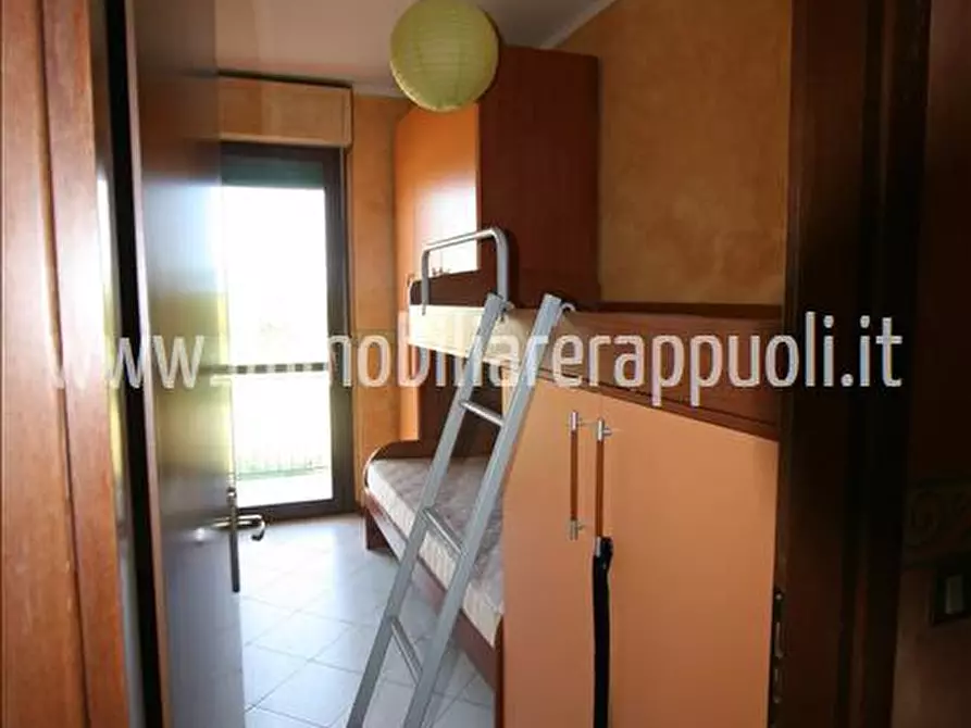 Immagine 3 di Appartamento in vendita  a Sinalunga