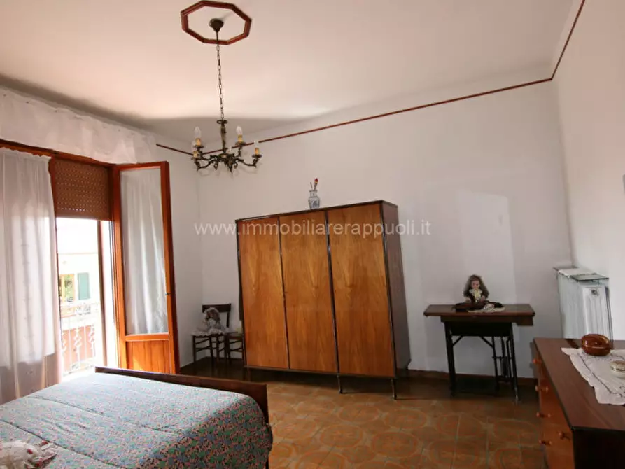 Immagine 27 di Villetta a schiera in vendita  a Sinalunga