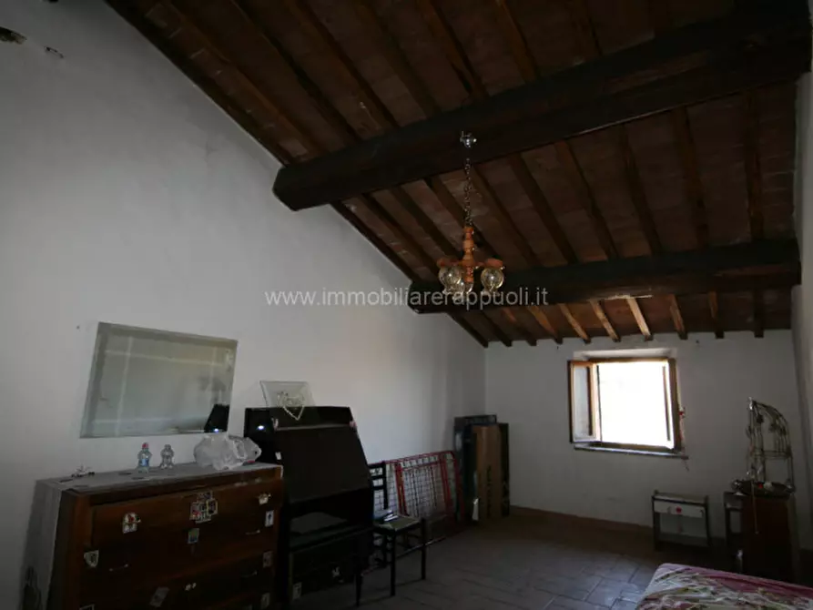 Immagine 12 di Casa indipendente in vendita  a Sinalunga