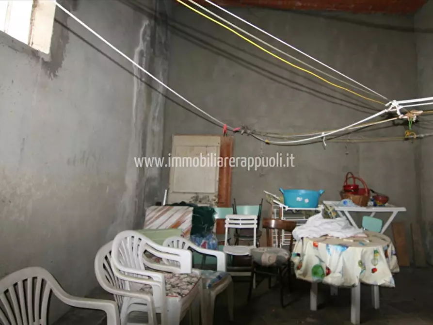 Immagine 11 di Casa indipendente in vendita  a Lucignano
