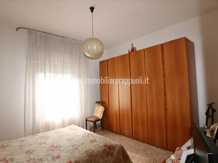 Immagine 16 di Casa indipendente in vendita  a Lucignano