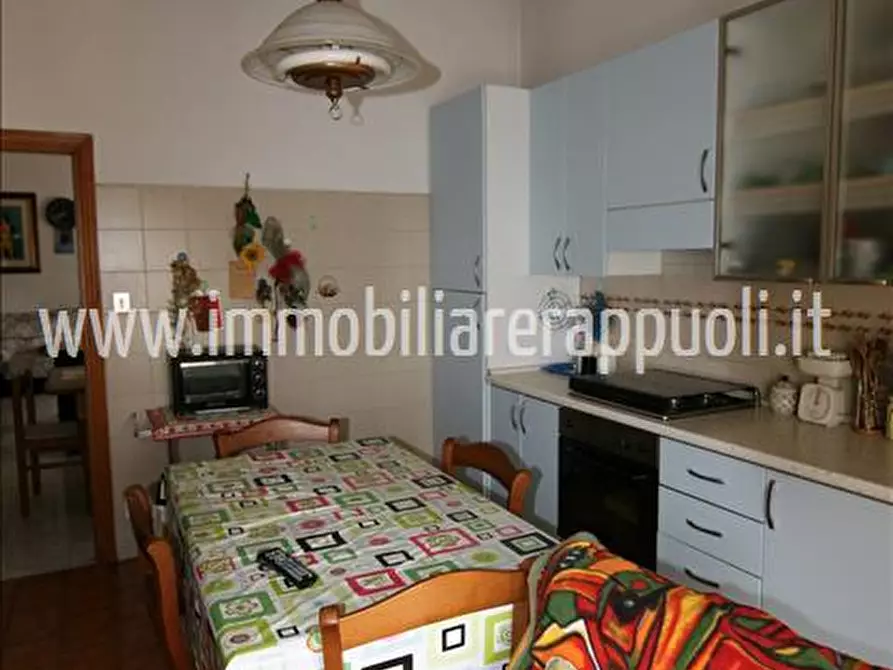 Immagine 19 di Casa indipendente in vendita  a Lucignano