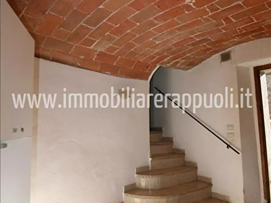 Immagine 7 di Casa indipendente in vendita  a Sinalunga