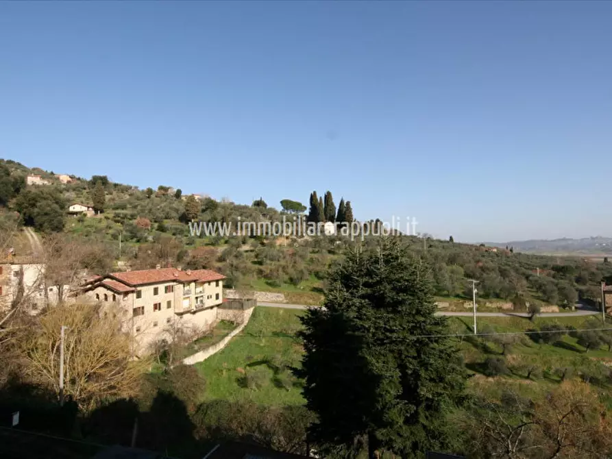 Immagine 11 di Casa indipendente in vendita  a Sinalunga